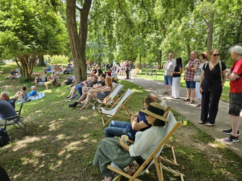 Gemütlich im Liegestuhl auf der G'stetten